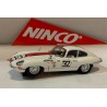 SLOT CAR NINCO 50596 JAGUAR E-TYPE COUPE -32 SEBRING