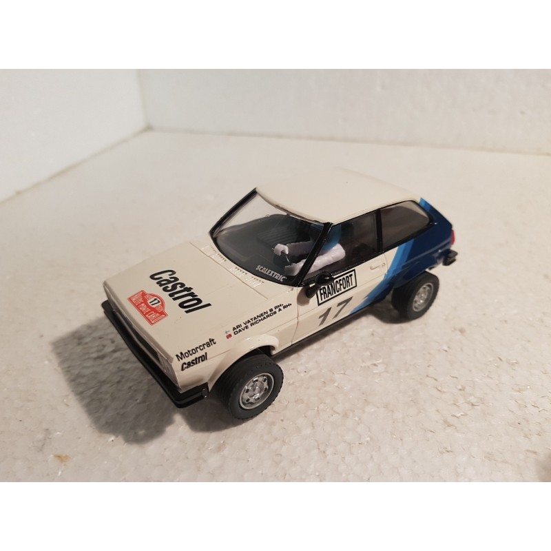 qq SCALEXTRIC SPAIN PLANETA RALLIES MITICOS FORD FIESTA R MONTE CARLO '79 -17 *
