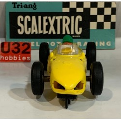 SLOT CAR SCX TRIANG SCALEXTRIC  MM/C63 FERRARI 156 GUIA MOVIL AMARILLO LIMON