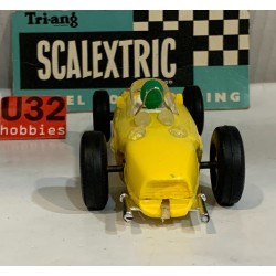 SLOT CAR SCX TRIANG SCALEXTRIC  MM/C63 FERRARI 156 GUIA MOVIL AMARILLO LIMON