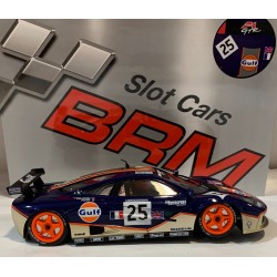 SLOT CAR BRM-151 1/24 McLAREN F1 GTR -25 24H LE MANS 1995 TEAM GULF O.JONES
