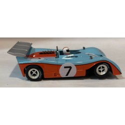 SLOT CAR VANQUISH LM 22 MIRAGE FORD -7 12H.SEBRING 1972 GULF BELL-VAN LENNEP
