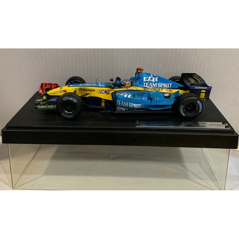 HOT WHEELS  1/18 DIE CAST RENAULT R25 -5 F1 CAMPEON DEL MUNDO 2005 F.ALONSO