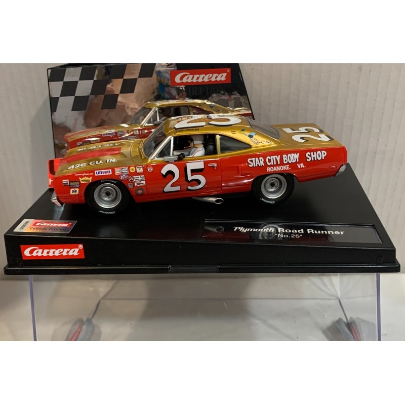 SLOT CAR CARRERA EVOLUTION 27728 PLYMOUYH ROAD RUNNER -25 JABE THOMAS