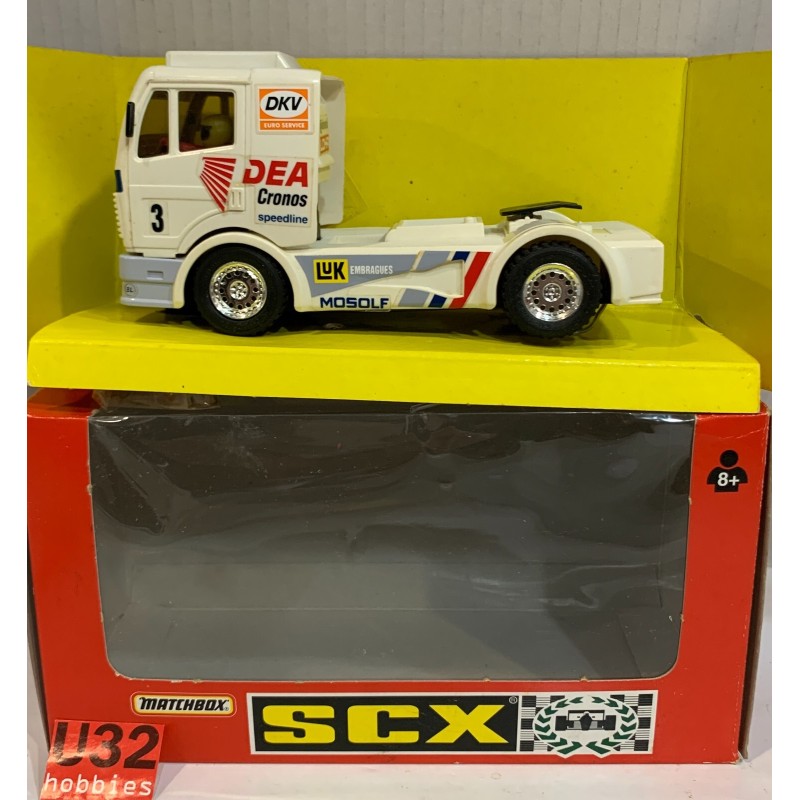 SLOT CAR SCX SCALEXTRIC MATCHBOX 83830.20 CAMION TRUCK MERCEDES -3 DEA