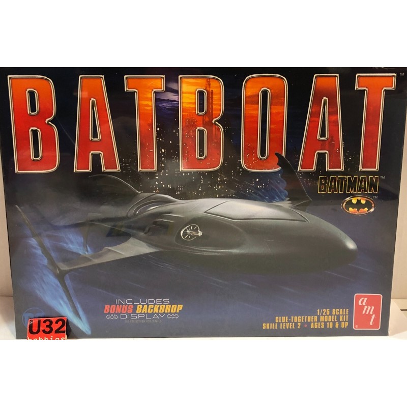 AMT 1025  KIT 1/25 BATBOAT BATMAN