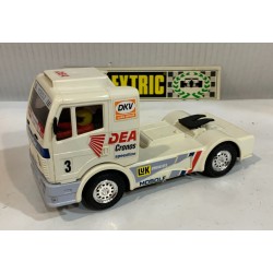 SLOT CAR SCX SCALEXTRIC MATCHBOX 83830.20 CAMION TRUCK MERCEDES -3 DEA
