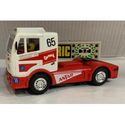 SLOT CAR SCX SCALEXTRIC MATCHBOX 83650 CAMION TRUCK MERCEDES -65 ANTAR