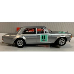 SLOT CAR CARRERA EVOLUTION 27757 MERCEDES BENZ 300 SEL 6.3 AMG -11  1971