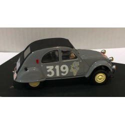 SCALEXTRIC PASSION SP004 CIGROEN 2CV -319 RALLYE MONTE CARLO 1954 DUVEY/BERNIER
