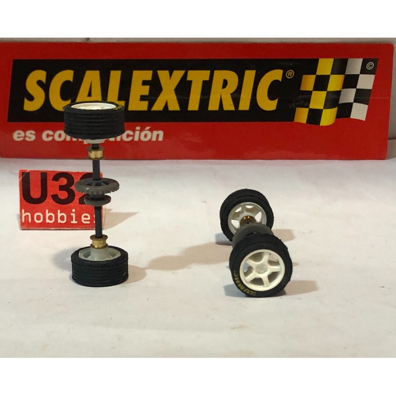 SLOT CAR NINCO EJE DELANTERO Y TRASERO COMPLETO FIAT PUNTO 1600