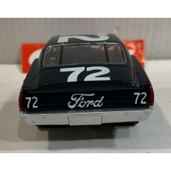SLOT CAR CARRERA EVOLUTION 27727 FORD TORINO TALLADEGA -72 BENNY PARSONS