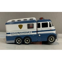 SLOT CAR CARRERA DIGITAL 30977 CAMION TRUCK MONEY TRANSPORTER