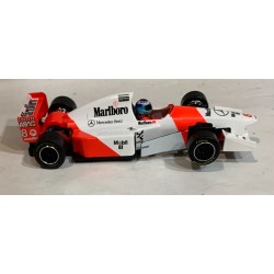 SLOT CAR SCALEAUTO SC-6343 McLAREN MP4/10 -8 F1  1995  MIKA HAKKINEN