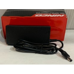 NINCO 10317 TRANSFORMADOR ELECTRONICO 14V 3A. PARA ANALOGICO Y DIGITAL