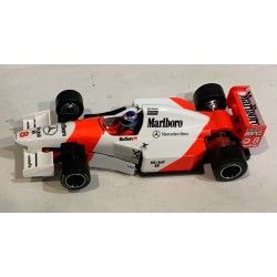 SLOT CAR SCALEAUTO SC-6343 McLAREN MP4/10 -8 F1  1995  MIKA HAKKINEN