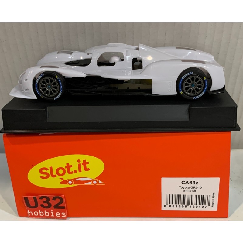 SLOT CAR SLOT.IT CA63Z TOYOTA GR0 10 WHITE RACING KIT
