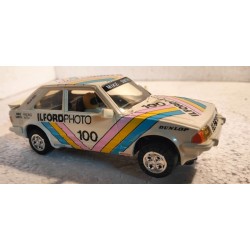 qq SLOT CAR C 389 SCALEXTRIC UK FORD ESCORT XR3i "ILFORD PHOTO" C-389  C 389 *