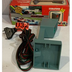 SLOT CAR POLISTIL CHAMPION 175  A204 SEMAFORO