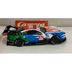 SLOT CAR CARRERA EVOLUTION 27807 FORD MUSTANG GT3 -64 CHAMPION SPIRIT TINCKNELL